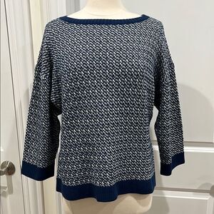 St. John 85% Wool Sweater Blue & White Size Large 3/4 Sleeves